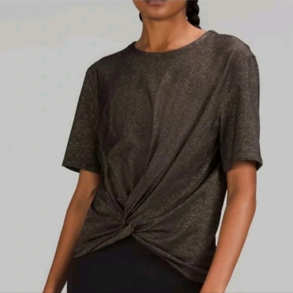 Lululemon Crescent T-Shirt  Spark Black Sz 4